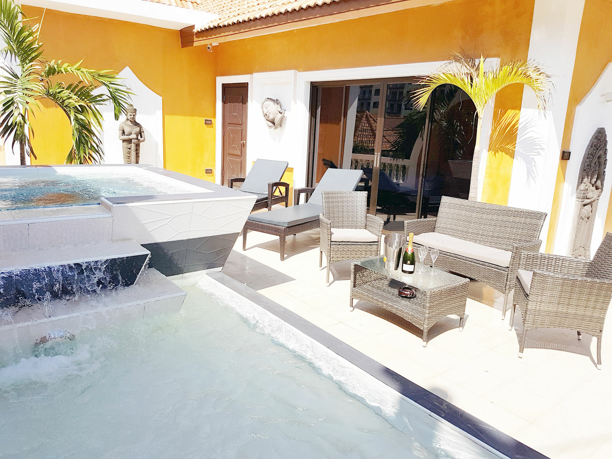 Hideland - The Luxury Tropical Villa Pattaya Zewnętrze zdjęcie